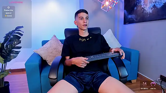 Aaron_Scoot élő XXX-chatje