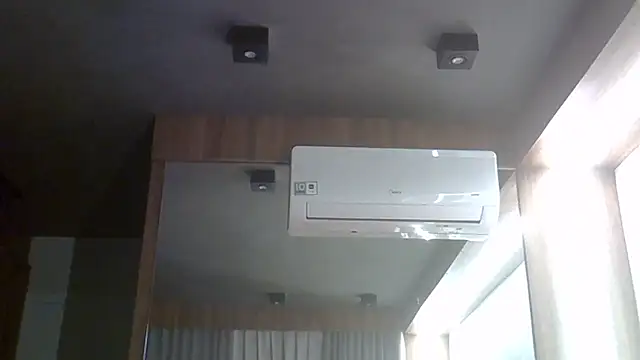 Show de SkinnyKitten na webcam