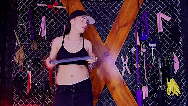 Онлайн чат XXX Bellatrix_Infernal_BDSM