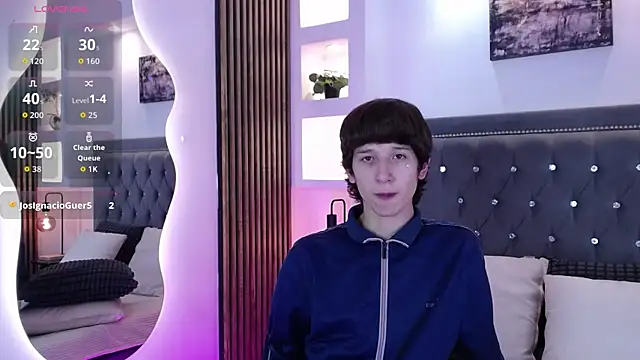 Živý XXX chat Emo_Boy_