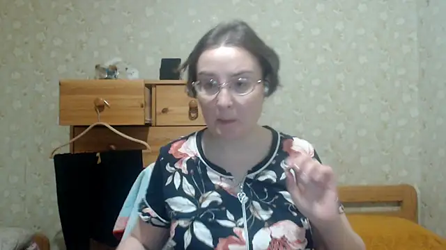 Smart_Rose's Live XXX Chat