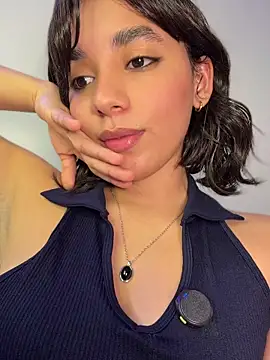 Capricho_01 Adlı Modelin Web Kamerası Şovu