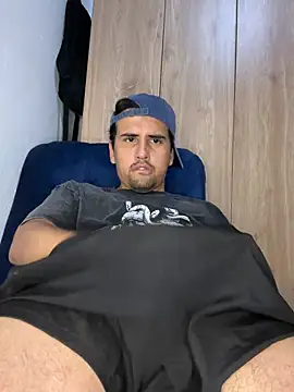 Chat +18 de AdrianEmpire ao vivo