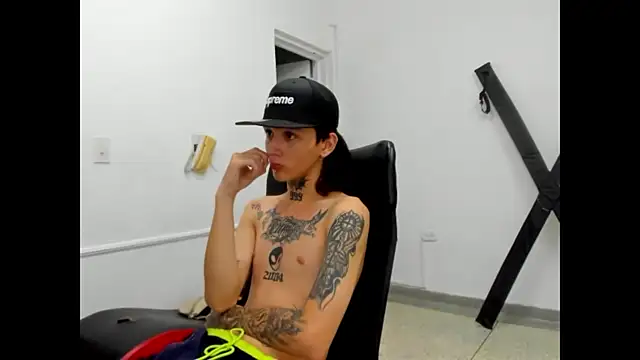 StraightBoy_Nick – Live XXX-chat