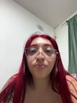 Show de paulina__wells na webcam