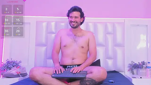 AdrianSith's Webcam Show