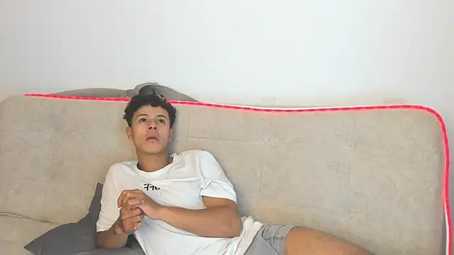 _Alex_Colton: διαδικτυακό σόου στην κάμερα