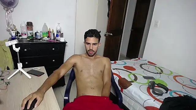 Živý XXX chat DiegoDesire20