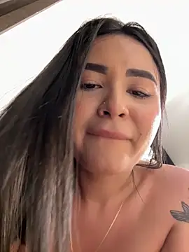 jailyncam_ 现场XXX聊天