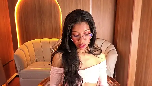 Alina_b_ Chat XXX live