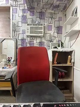 Webkamerová show Tgirllucy