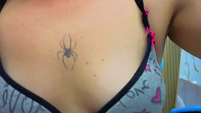 Erika_Suarez_b 现场XXX聊天