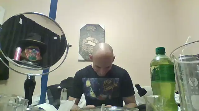 hailzeffn élő XXX-chatje