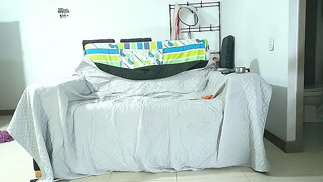 Party_Straight élő XXX-chatje