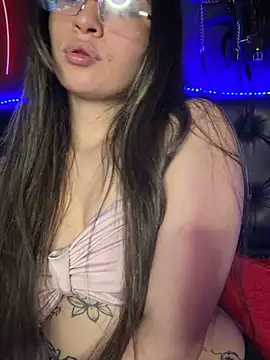 แชท XXX สดของ Sophie_LS