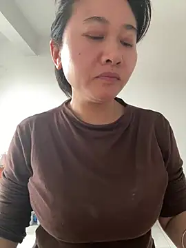 daaqnn Chat XXX in diretta