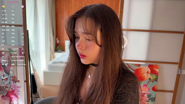 Živý XXX chat PlumyBun