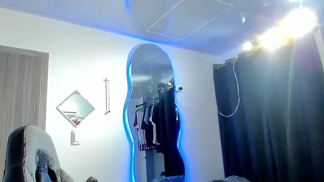 Czat XXX na żywo – Kris_Khalifa69