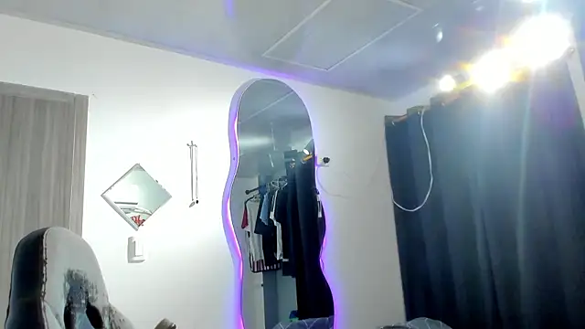 Chat XXX ao vivo de Kris_Khalifa69