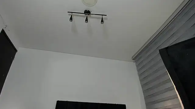 melanie_roux__'s Live XXX Chat