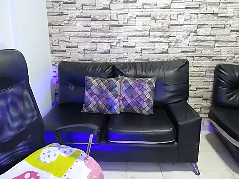 Chatroom XXX en direct de paula_ross_