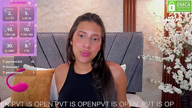 XXX chat uživo modela Atiena_