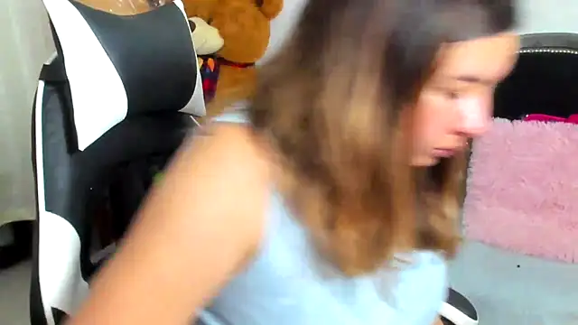 __Emma__11__Lecat_'s Live XXX Chat