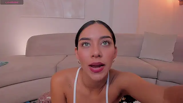 AmaliaCrus Chat XXX live