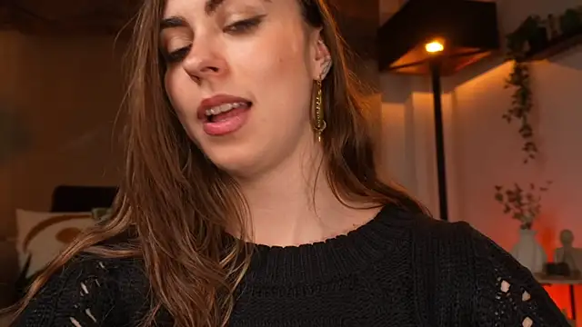 SofiaWaves' Live XXX Chat