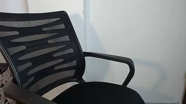 Pokazy przed kamerką – Snappy_girl