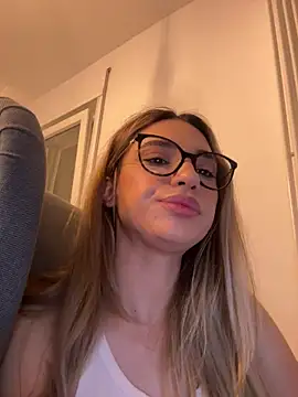 ItalianGirl – Naživo XXX chat