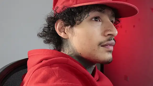 Pokazy przed kamerką – trieone