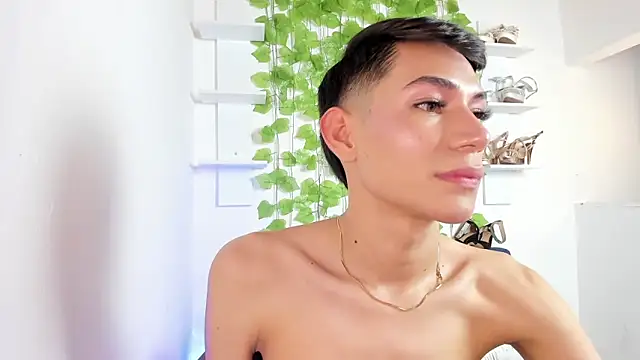 JackeOwens Adlı Modelin Canlı XXX Sohbeti