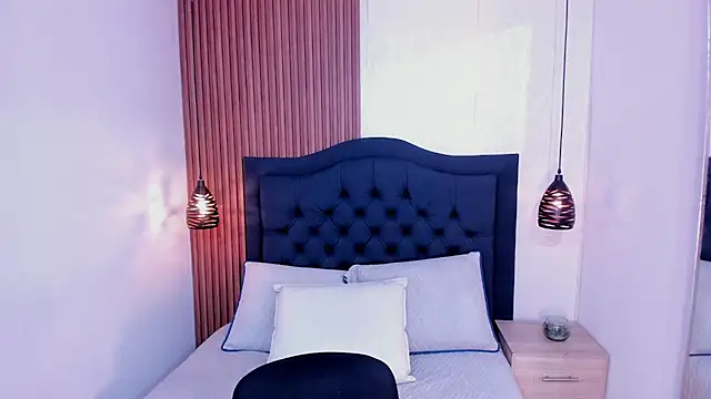 XXX chat uživo modela Hisoka_011