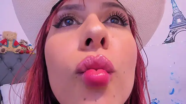 violeta_blaze1 Chat XXX in diretta