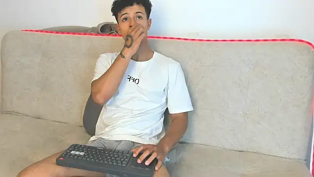 _Alex_Colton Show Webcam