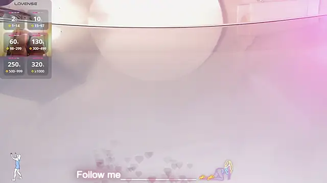 AnnieGOld_ élő XXX-chatje