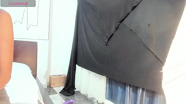 latinaStepmomのライブXXXチャット