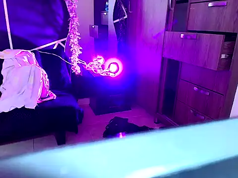 MELODY19n Webbikameraesitys