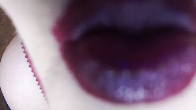 XXX chat uživo modela MasterLeila