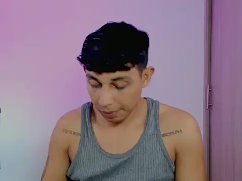 nilo2021 Webcam Show