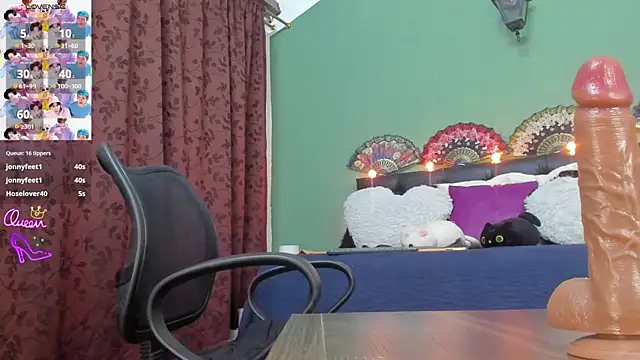 Roma_Calderon's Live XXX Chat