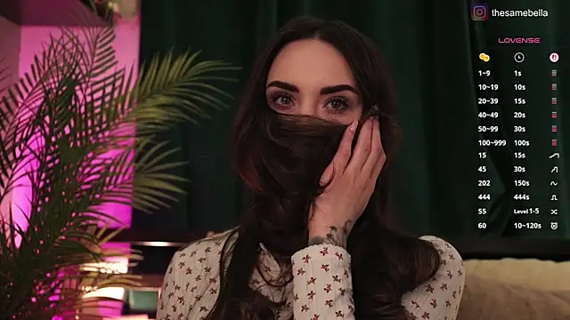 -BabyYoda's Live XXX Chat