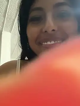 แชท XXX สดของ emmyjhonson07