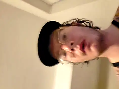 KinkyKittyBoy Chat XXX live