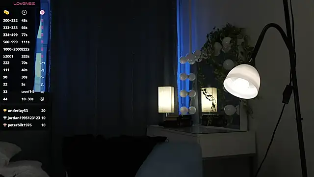 RubieNibbs 现场XXX聊天