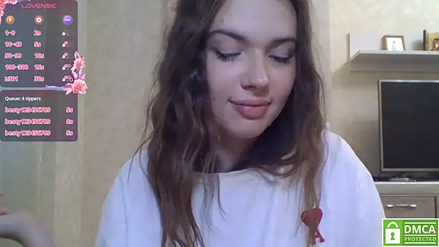 XXX chat uživo modela CeyaLier