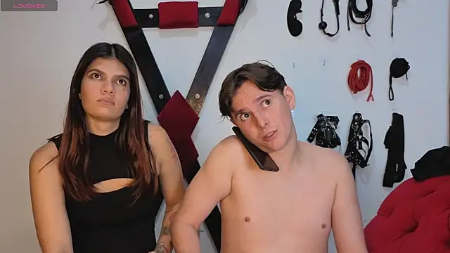 Chatroom XXX en direct de Mariana_and_Ronny