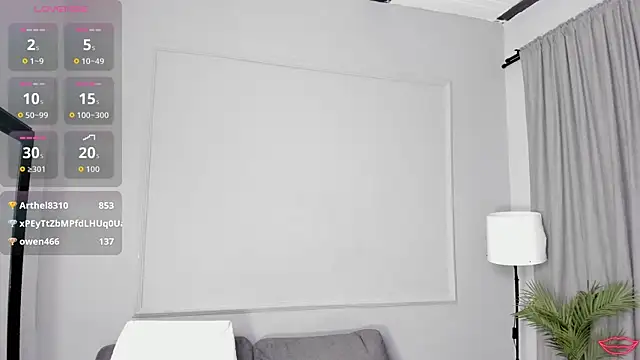 BrianaHazel Adlı Modelin Canlı XXX Sohbeti