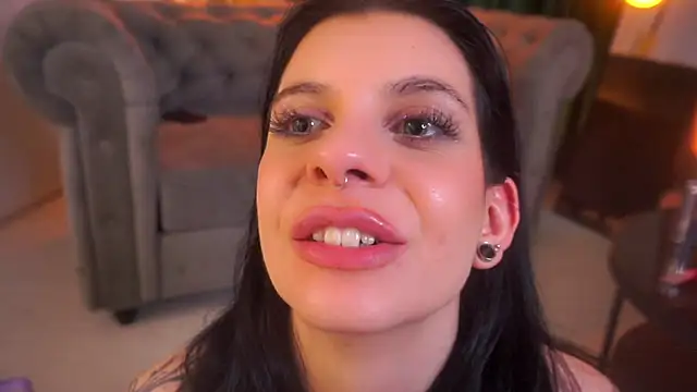 Chatroom XXX en direct de LylithMoon